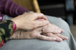 10 segnali precoci del Parkinson che devi assolutamente conoscere