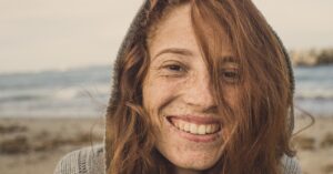 Si possono eliminare le lentiggini in modo naturale? Cosa dicono gli specialisti