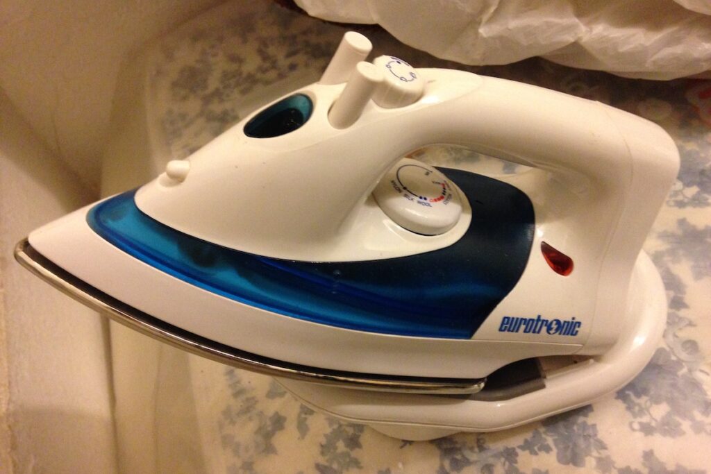 Primo piano ferro da stiro