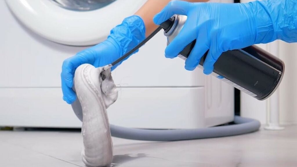 Pulire il tubo di scarico