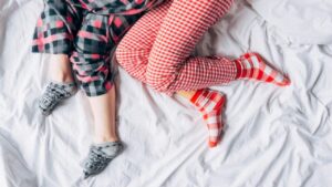 Sapevi che i calzini possono essere uno dei grandi alleati per rilassare il cervello e realizzare un sonno rigenerante? Ecco perché 😯