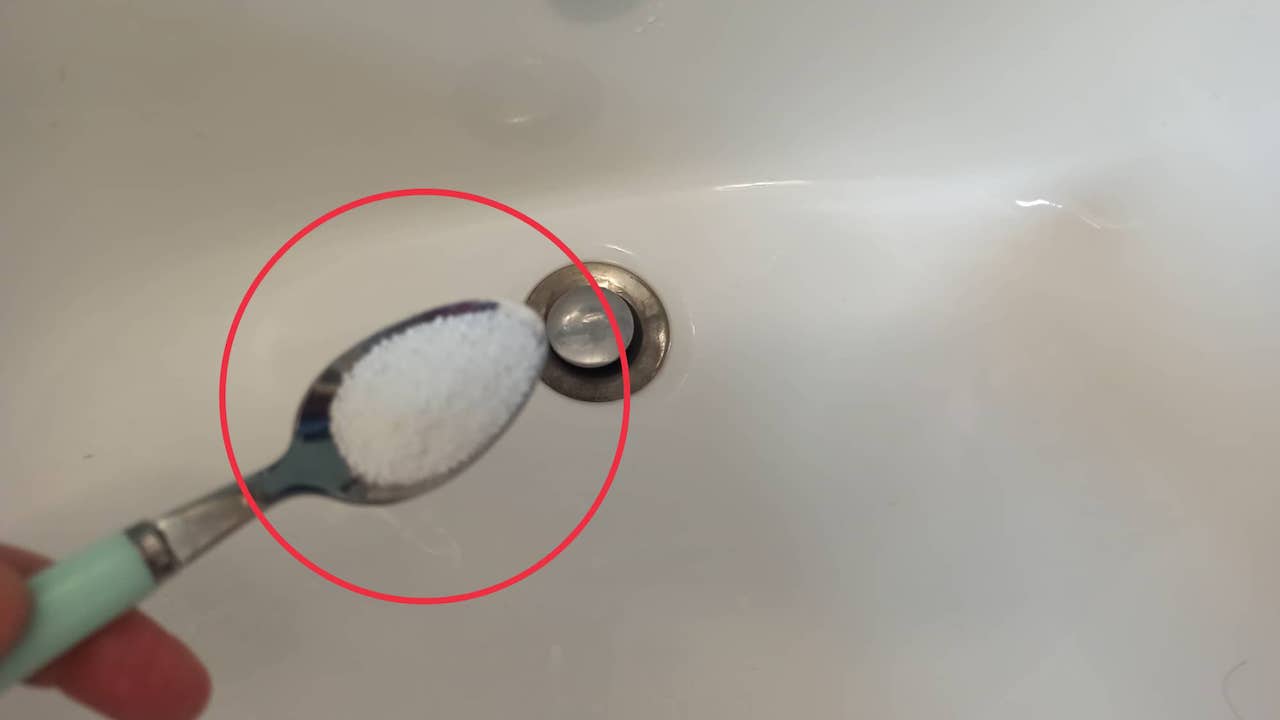 Come eliminare l'odore di fogna