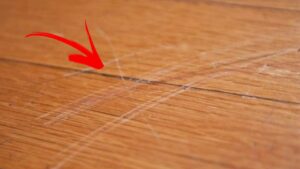 Come trattare il parquet graffiato