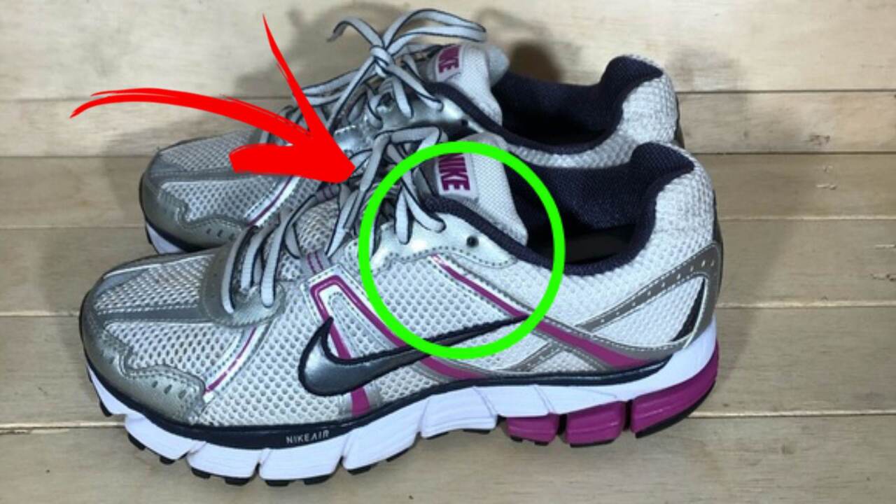 fori laterali scarpe