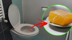 Cattivi odori nel bagno? Il trucco del sapone giallo risolverà il problema