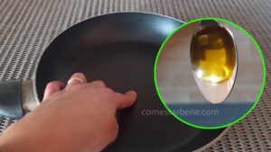 Padelle antiaderenti rovinate? Fai così e torneranno come nuove, addio cibo attaccato