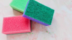 Superfici in marmo rovinate? Non preoccuparti così potrai risolvere il tuo problema