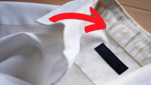 I colletti delle camicie si sono ingialliti? Con questi trucchetti torneranno come nuovi