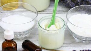 Deodorante fatto in casa per rinfrescare e profumare i tuoi piedi