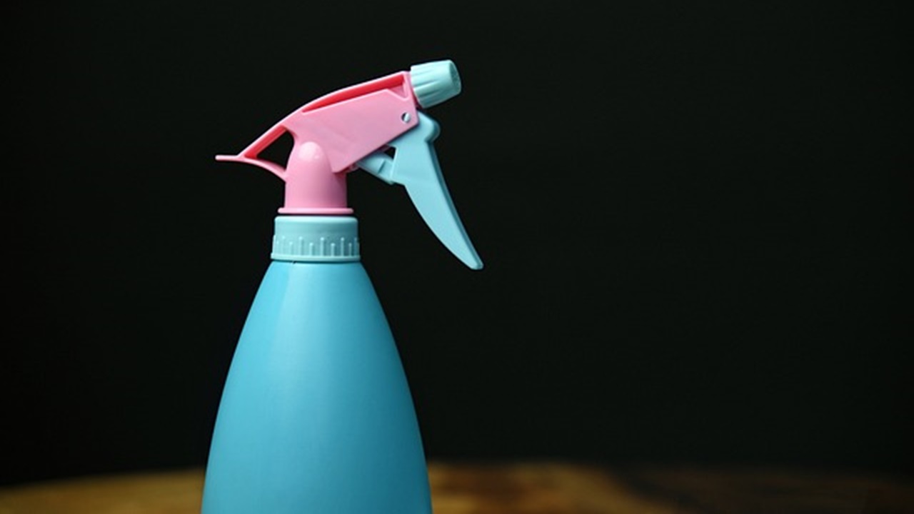 contenitore spray