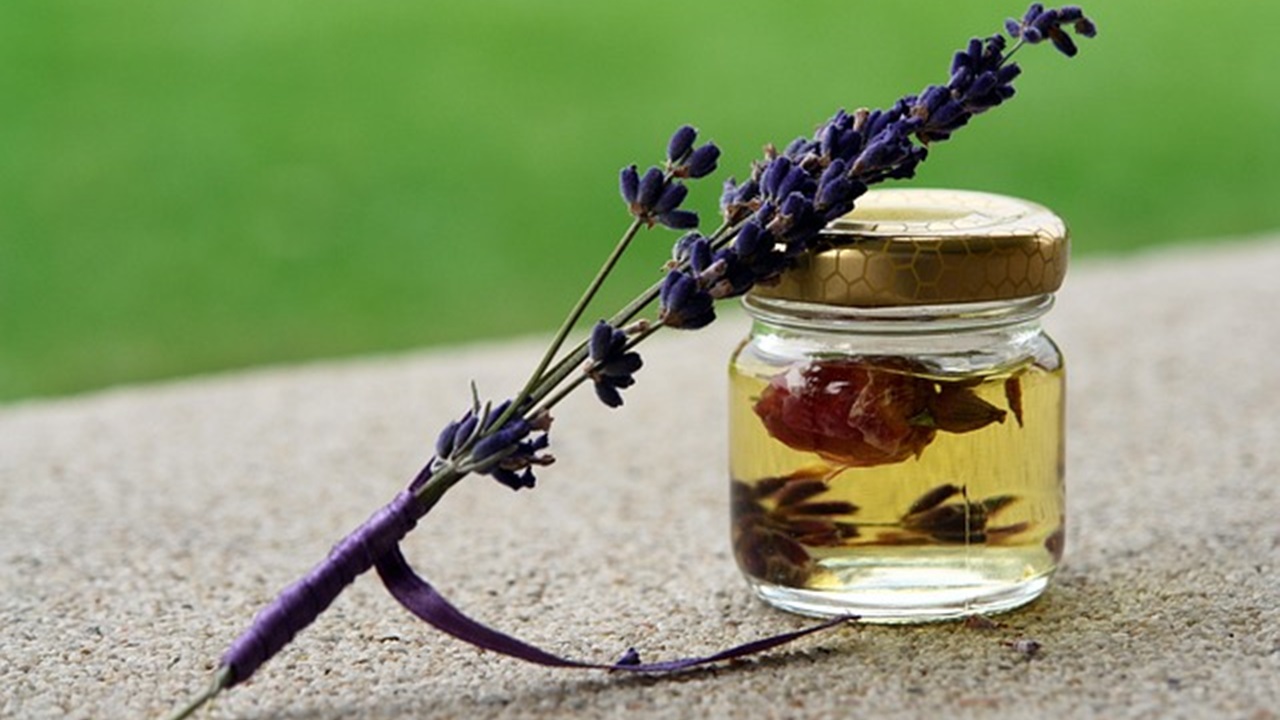olio di lavanda