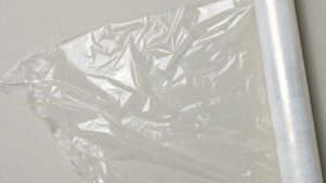 Conosci il trucco del freezer con la pellicola trasparente?