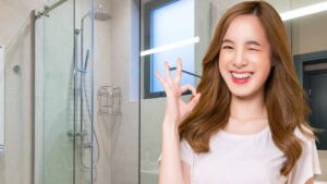 Questo è l’ingrediente di cui hai bisogno per eliminare tutti gli aloni e far tornare a splendere il tuo box doccia