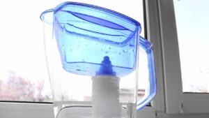 Caraffe filtranti: gli svantaggi che quasi nessuno conosce