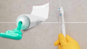 Dentifricio e pulizie di casa: ecco quali sono i posti in cui è il più efficace