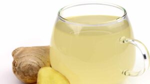 Cosa succede al tuo corpo se bevi acqua di zenzero a stomaco vuoto