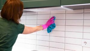 Calcare sulle mattonelle della cucina? A casa mia ho risolto così