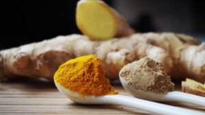 La spezia gialla che sfiamma l’intestino