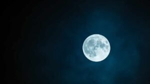 La nuova Luna di Agosto porterà fortuna, amore e gioia a questi segni zodiacali