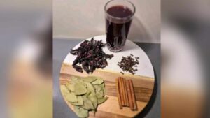 Tè di garofano, cannella, alloro e fiore di ibisco: ogni donna deve provare questa combinazione