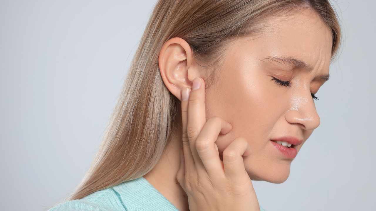 sintomi e rimedi ronzio orecchio