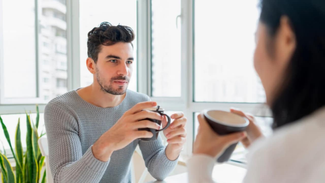 conversazione e contatto visivo