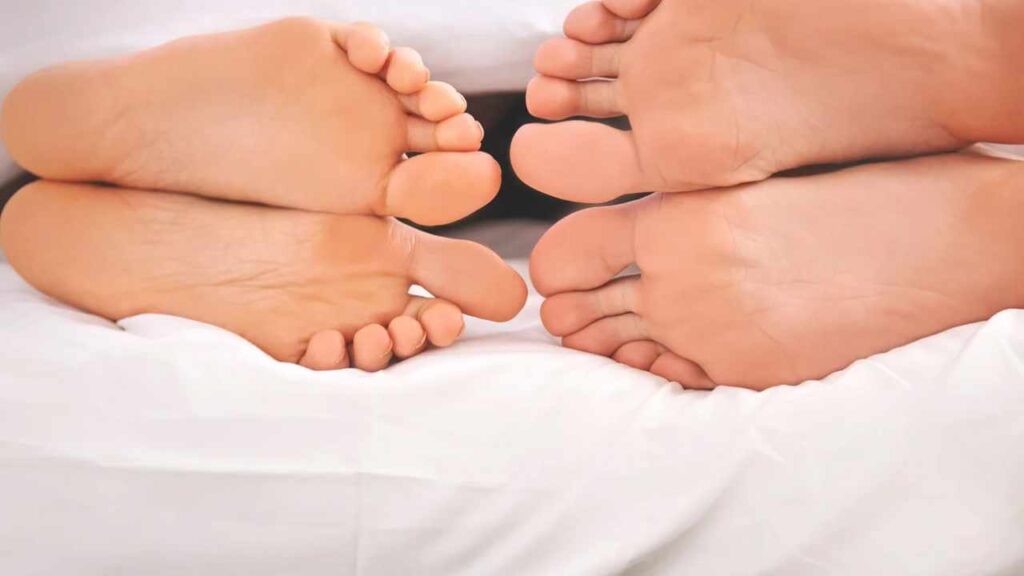 cause piante dei piedi gialle