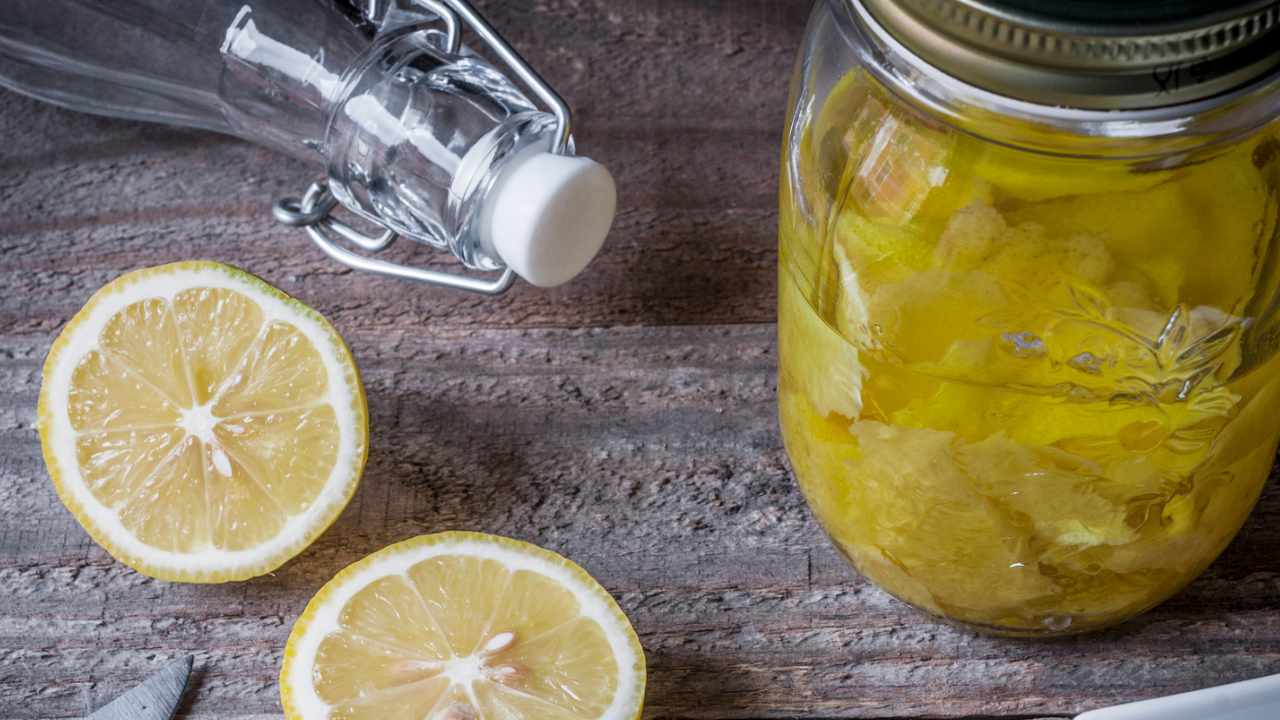 detergente limone e aceto