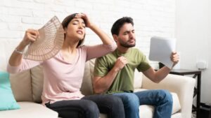 Aria condizionata a basso costo: il trucco dell’asciugamano per risparmiare