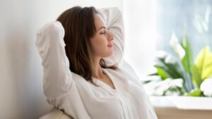 Ne hai mai sentito parlare? Ricarica le tue energie con la tecnica NSDR, senza bisogno di dormire