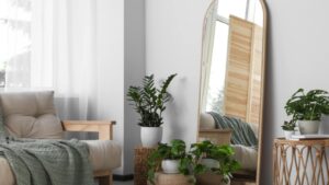 Come posizionare gli specchi in casa per attirare luce, equilibrio e armonia secondo il feng shui