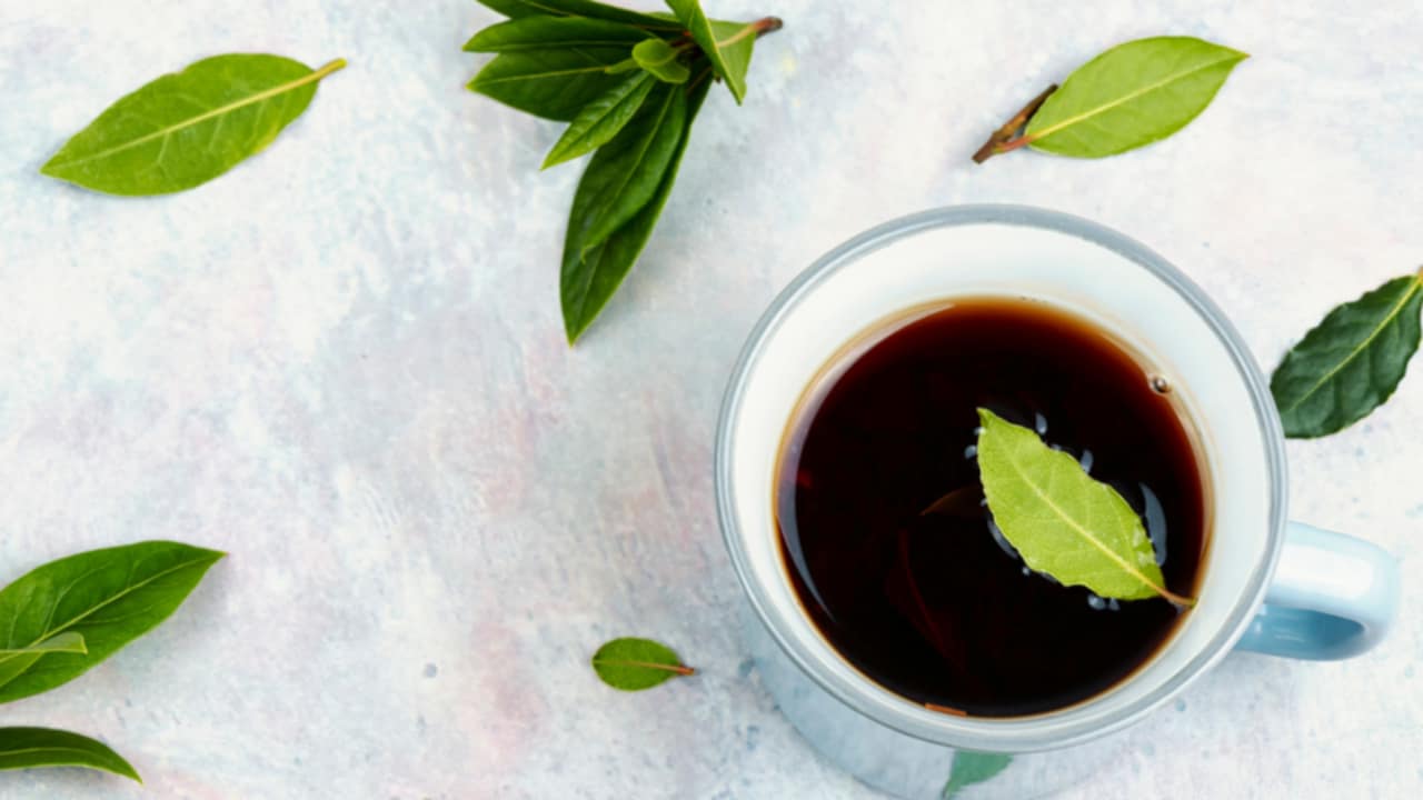 benefici tè di alloro