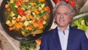 Con la ricetta dello chef Locatelli, il tuo minestrone non sarà più lo stesso!